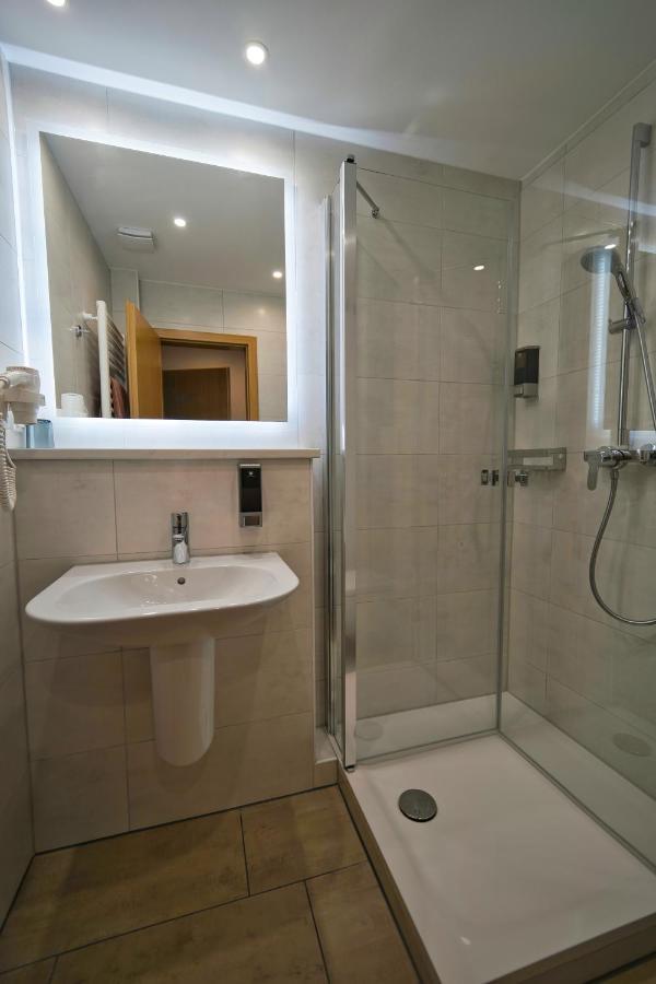 Hotel Tenner Neustadt an der Weinstraße Dış mekan fotoğraf