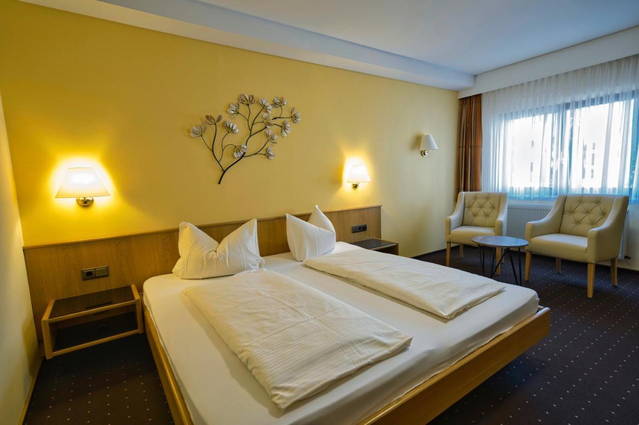 Hotel Tenner Neustadt an der Weinstraße Dış mekan fotoğraf