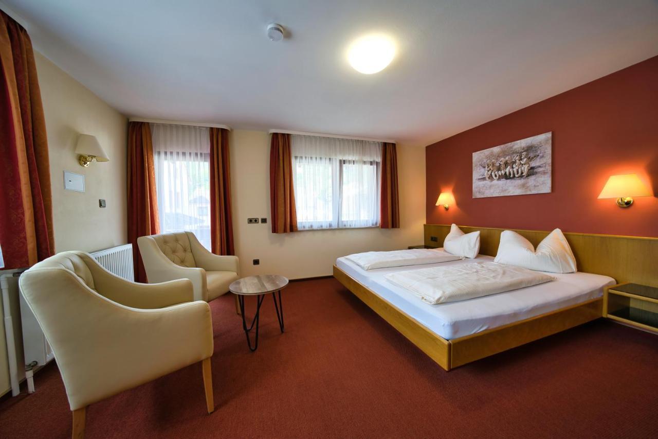 Hotel Tenner Neustadt an der Weinstraße Dış mekan fotoğraf